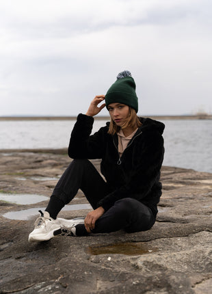 Acrylic Beanie with Pom Pom (HW-4256)